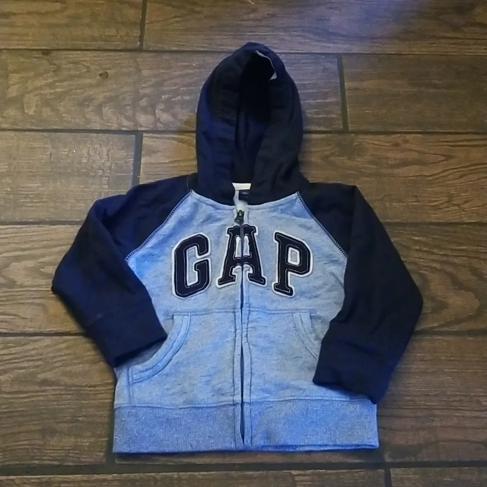 Gap kids sweater